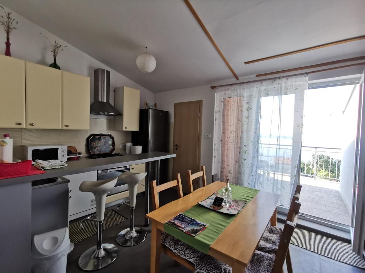 Anita Studio Apartment With Terrace Rijeka Bagian luar foto