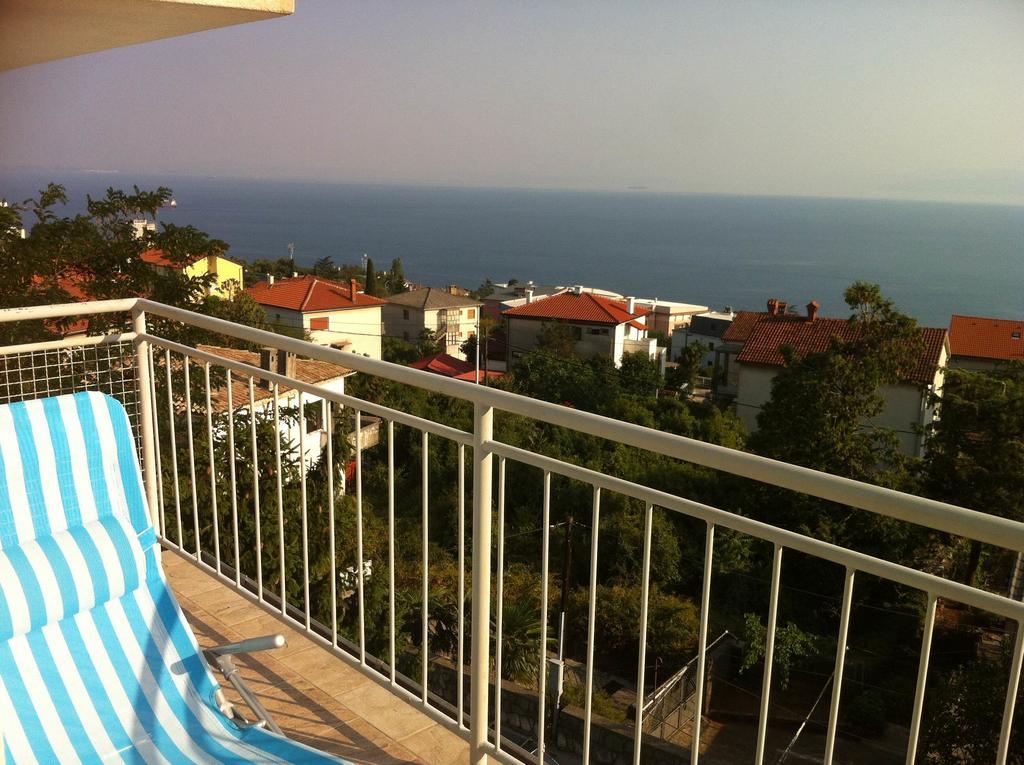 Anita Studio Apartment With Terrace Rijeka Ruang foto